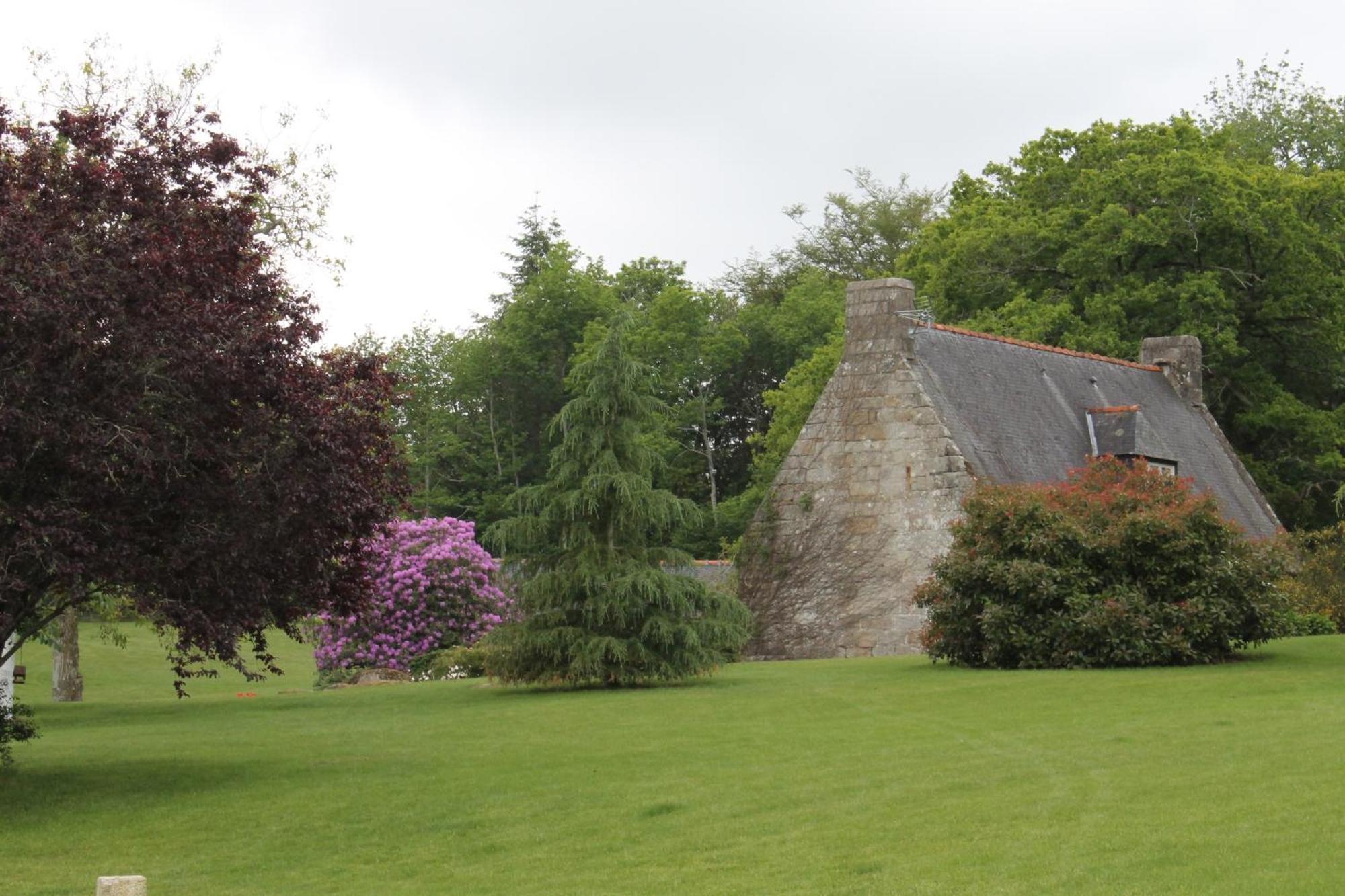 Manoir de Kerangosquer Bed & Breakfast Pont-Aven Luaran gambar